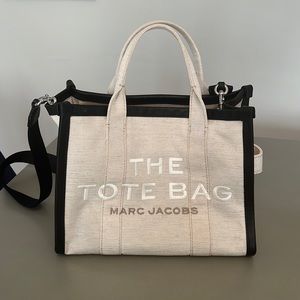 Marc Jacobs The Tote Bag
